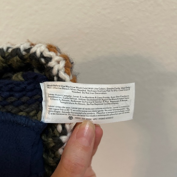 UGG Brown Bear and Carter’s Striped Knit Hat Set - Picture 6 of 11